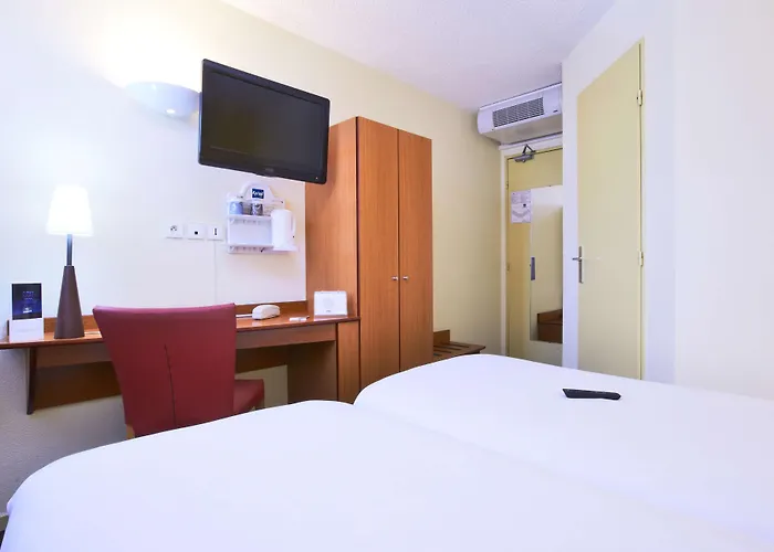 Kyriad Dunkerque Sud -