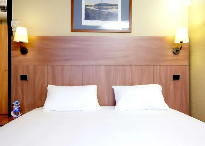 Hotel Kyriad Dunkerque Sud - Loon-Plage