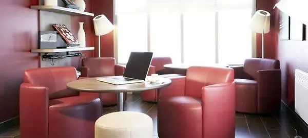 Kyriad Dunkerque Sud - Hotel Loon-Plage