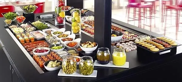 Kyriad Dunkerque Sud - 2*