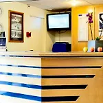 Kyriad Dunkerque Sud - Hotel Loon-Plage