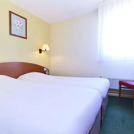 Kyriad Dunkerque Sud - 2*