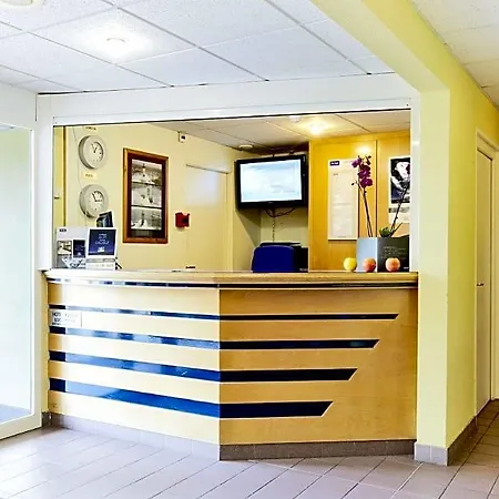 Kyriad Dunkerque Sud - 2* Loon-Plage