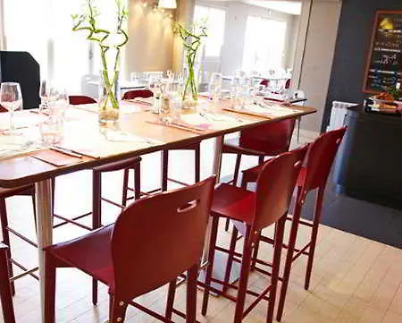 Kyriad Dunkerque Sud - 2*