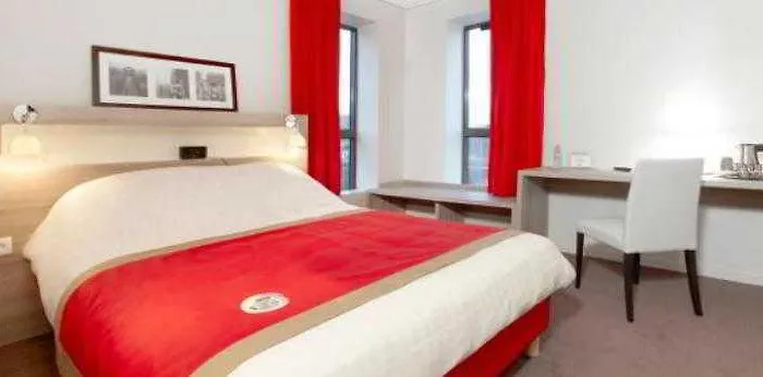 Kyriad Dunkerque Sud - 2* Loon-Plage