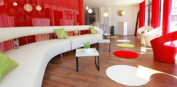 Hotel Kyriad Dunkerque Sud -